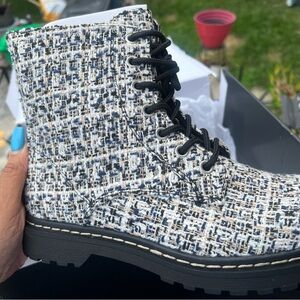 Never worn torrid boots